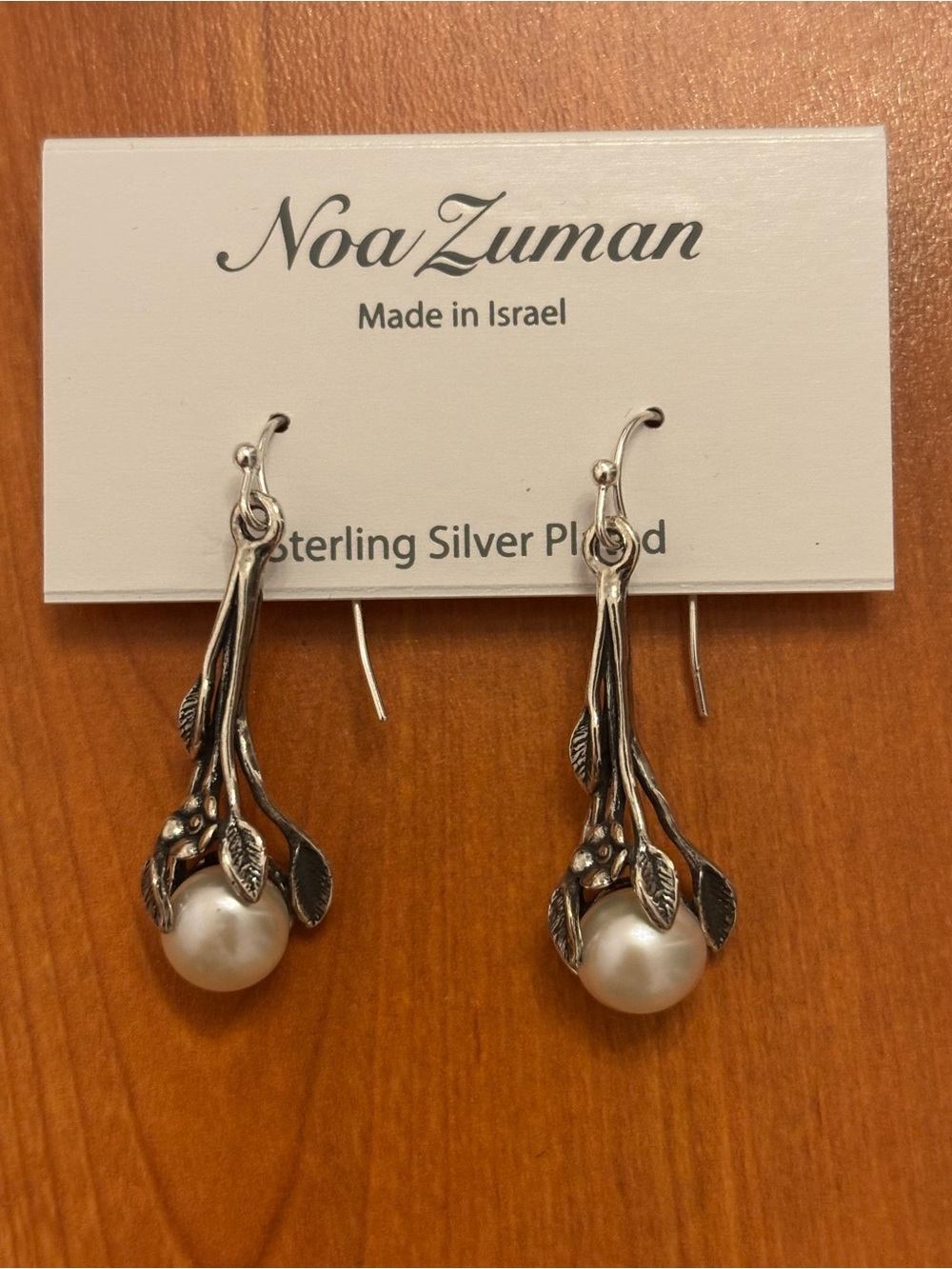 Noa Zuman Sterling silver plated Pearl Drop Earrings - White Pearl